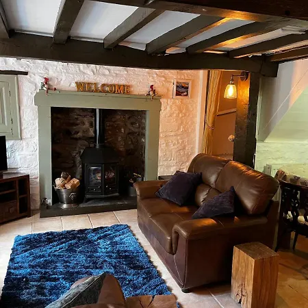 The Roost - 18th Century *